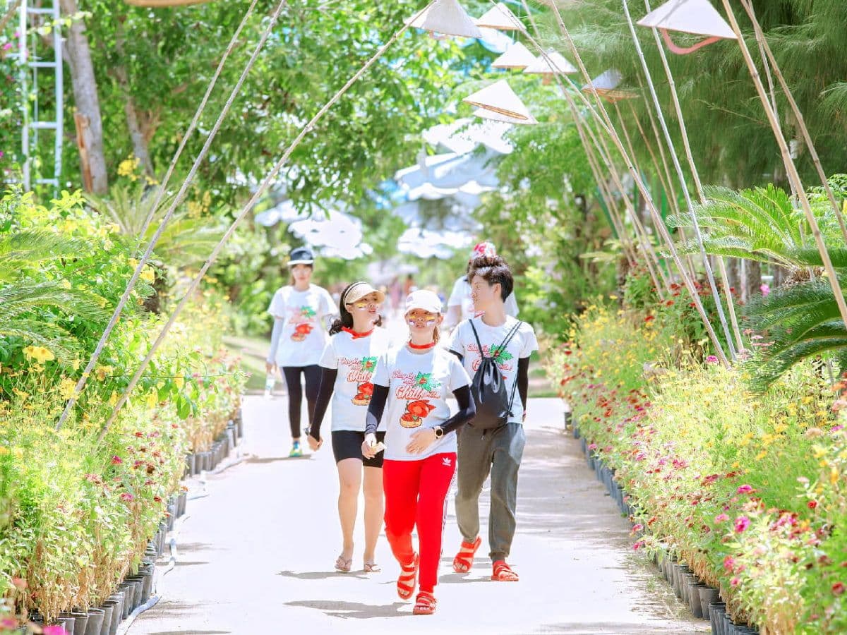 Đảo Hoa Lan Nha Trang Có Gì Chơi?  