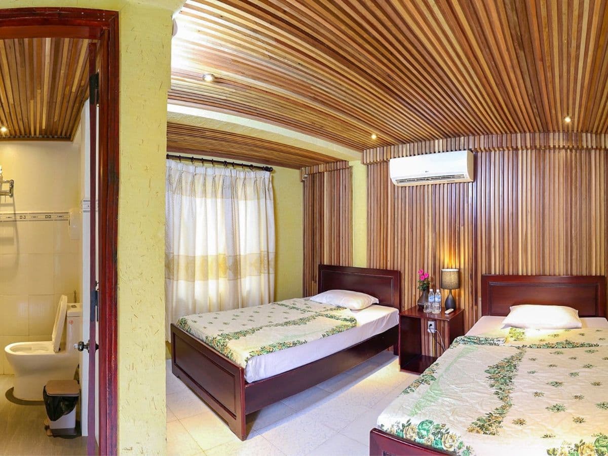 lưu trú đảo hoa lan