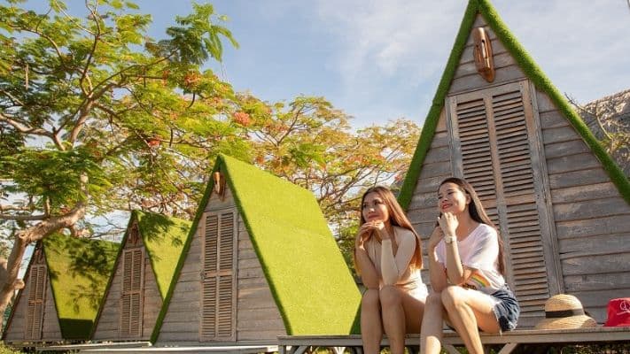 Lưu Trú Đảo Hoa Lan