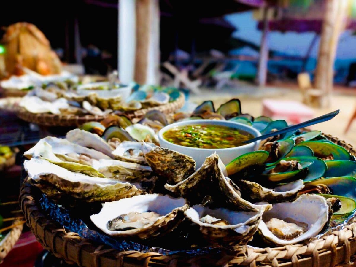 nhà hàng đảo hoa lan
