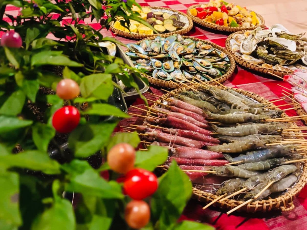 nhà hàng đảo hoa lan