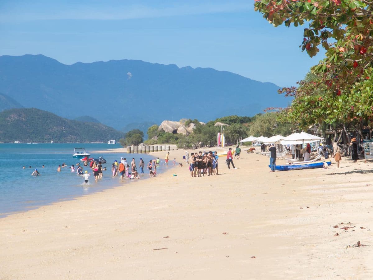 tour đảo hoa lan tắm bùn khoáng 