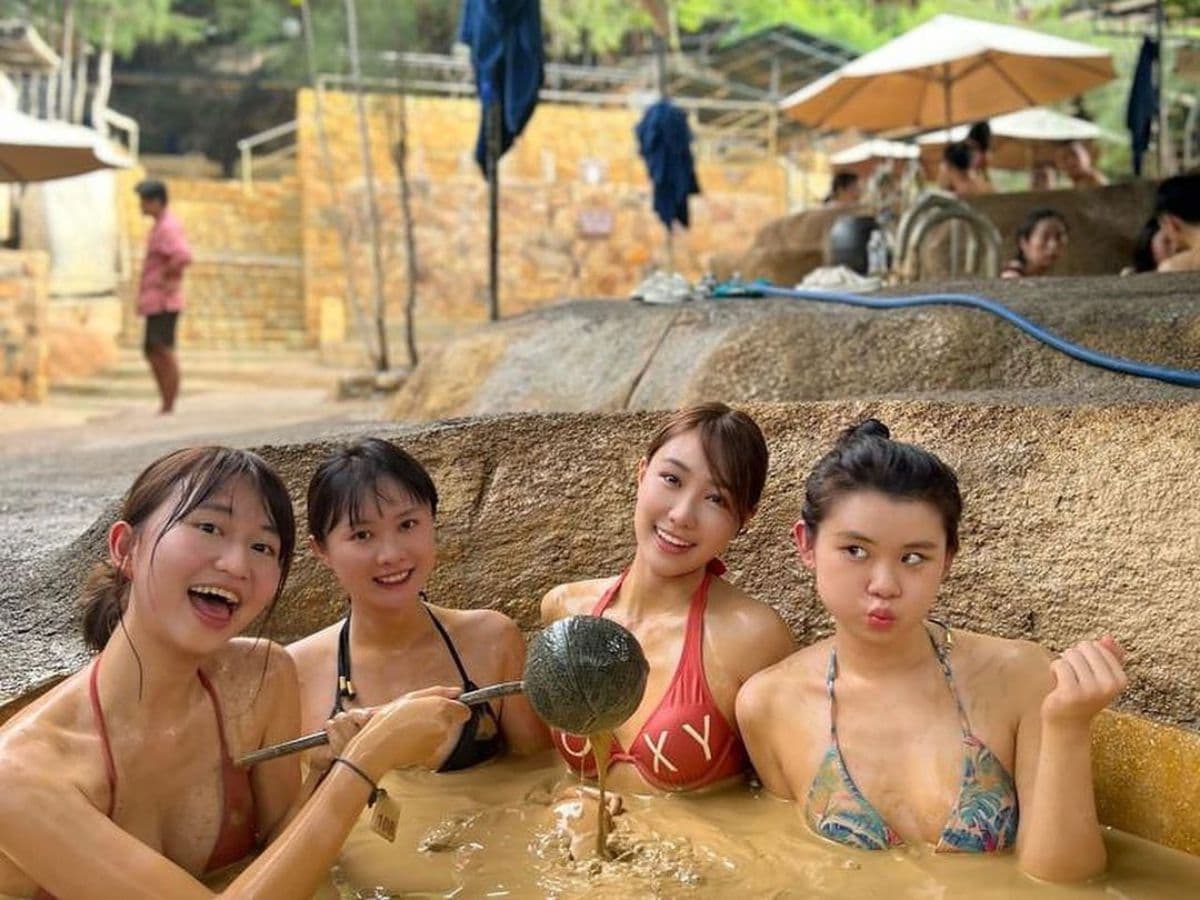 tour đảo hoa lan tắm bùn khoáng 